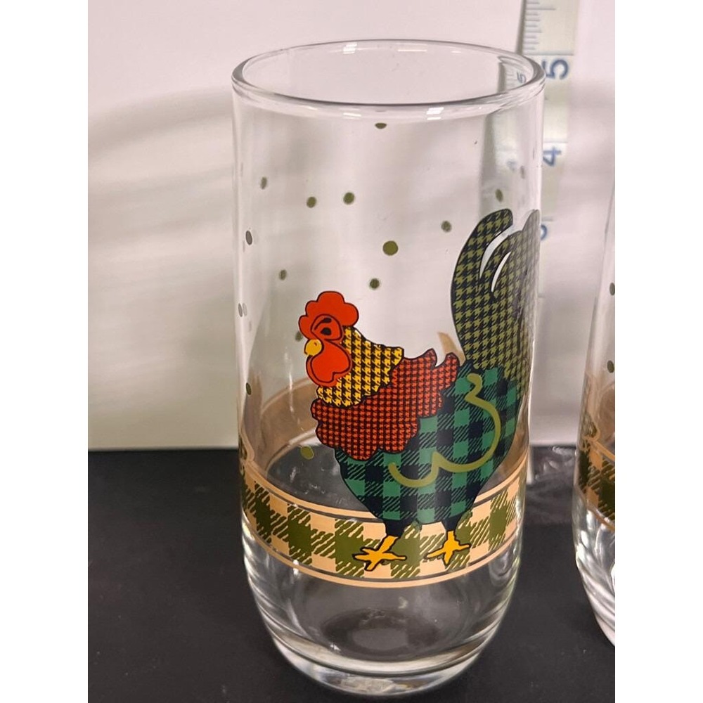 Lot of 2- Rooster Tumbler glasses by Julie Ingleman Green Tan (RA)